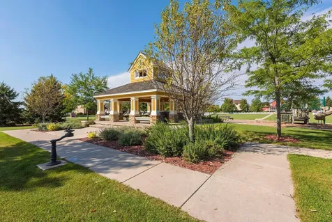 11585 Laketowne View Albertville MN 55301