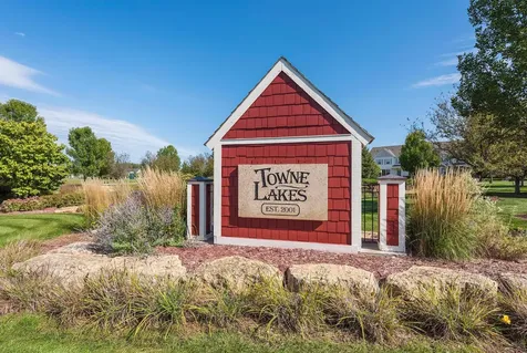 11585 Laketowne View Albertville MN 55301