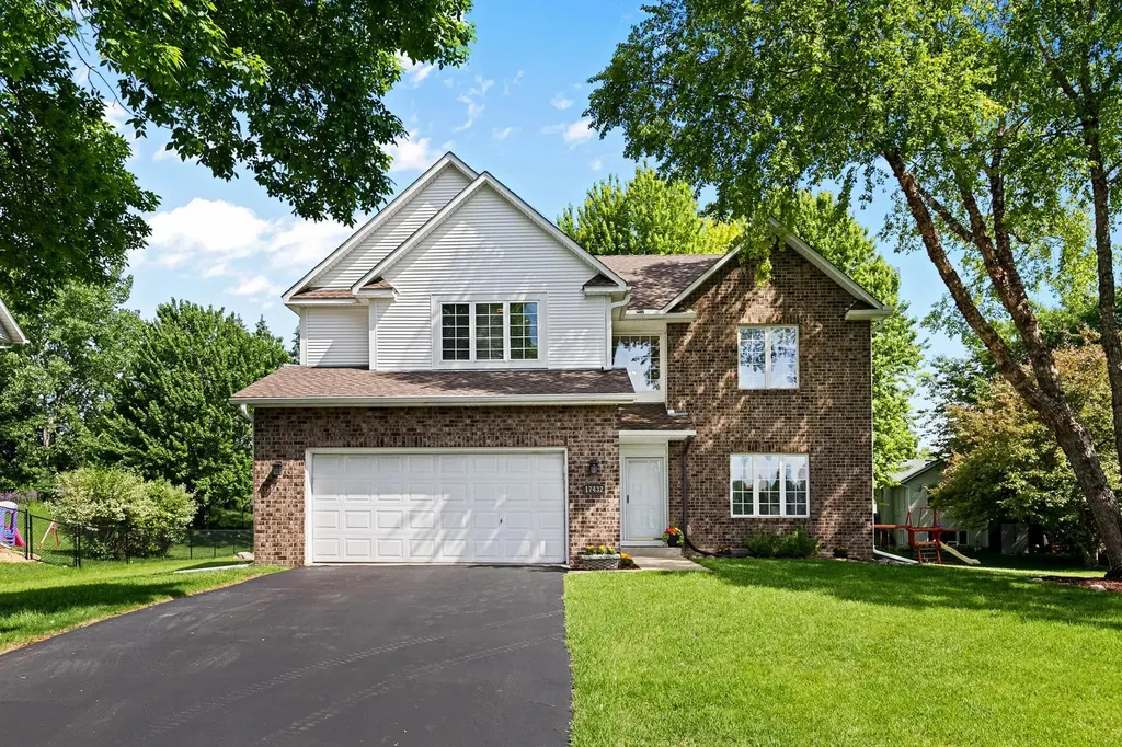 17432 Tessmer Court Eden Prairie MN 55347
