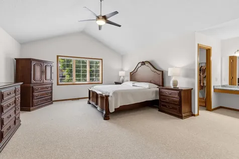 17432 Tessmer Court Eden Prairie MN 55347