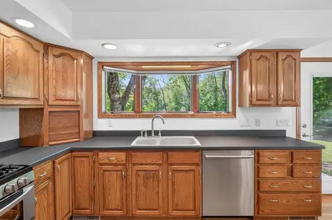 4929 West Lane Minnetonka MN 55345