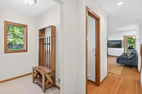 4929 West Lane Minnetonka MN 55345