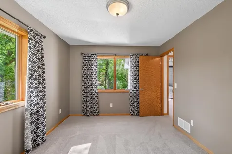 4929 West Lane Minnetonka MN 55345