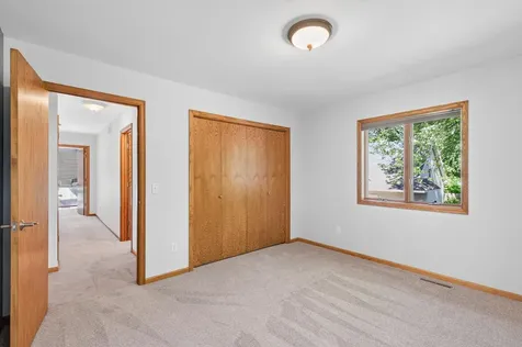 4929 West Lane Minnetonka MN 55345