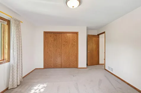 4929 West Lane Minnetonka MN 55345