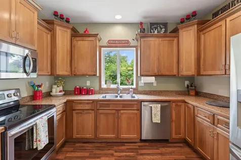 837 Boldt Street Chaska MN 55318
