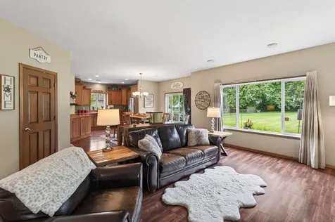 837 Boldt Street Chaska MN 55318