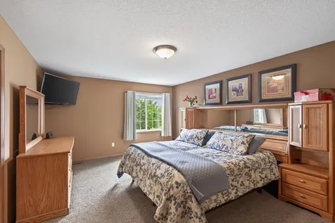 837 Boldt Street Chaska MN 55318