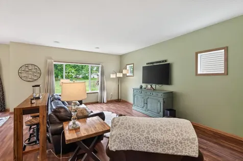837 Boldt Street Chaska MN 55318