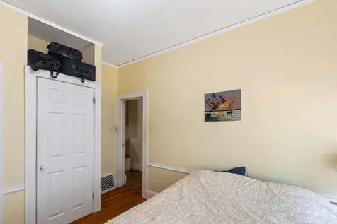 409 Thomas Avenue S Minneapolis MN 55405