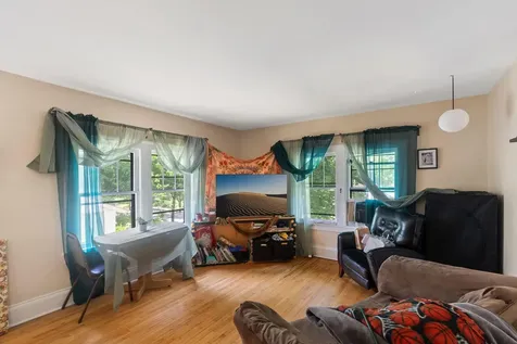 409 Thomas Avenue S Minneapolis MN 55405