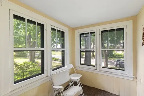 409 Thomas Avenue S Minneapolis MN 55405