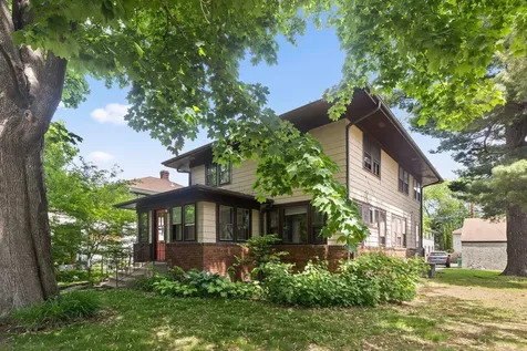 409 Thomas Avenue S Minneapolis MN 55405