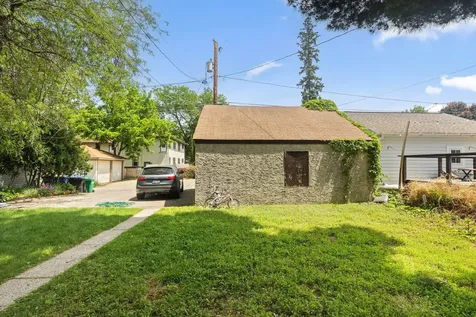 409 Thomas Avenue S Minneapolis MN 55405