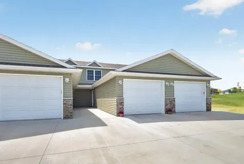 1845 Daniel Lane NE Stewartville MN 55976