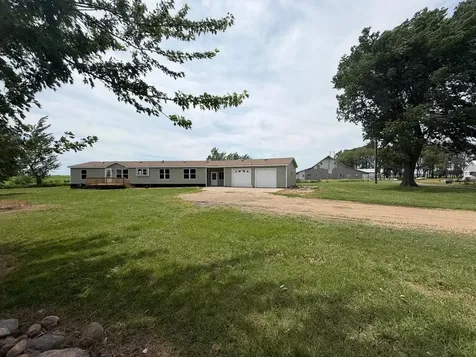 27229 State Highway 264 Worthington MN 56187