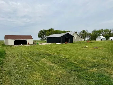 27229 State Highway 264 Worthington MN 56187