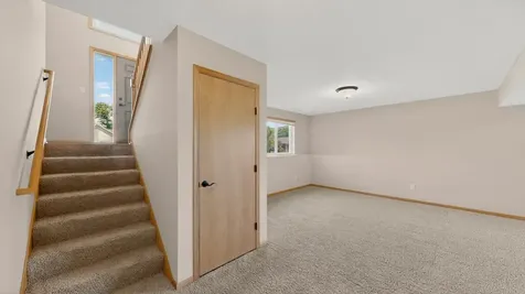 4024 Stone Point Drive NE Rochester MN 55906