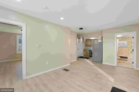 1040 Rose Avenue E Saint Paul MN 55106