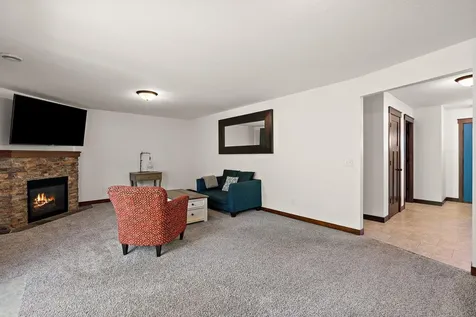 19820 Itea Avenue Lakeville MN 55044