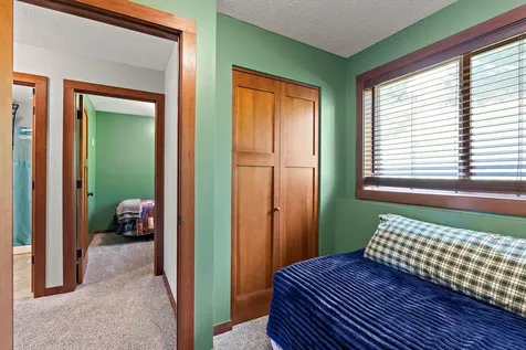 19820 Itea Avenue Lakeville MN 55044