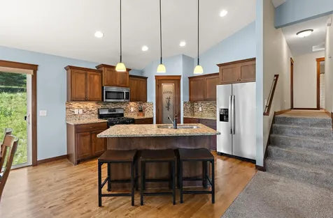 19820 Itea Avenue Lakeville MN 55044