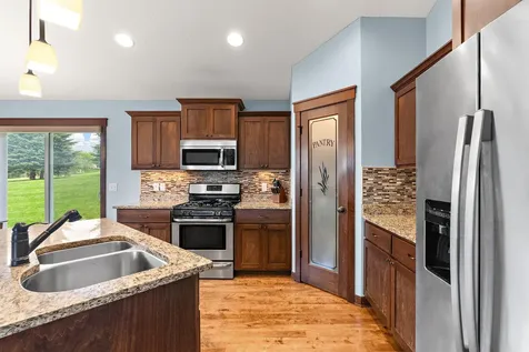 19820 Itea Avenue Lakeville MN 55044