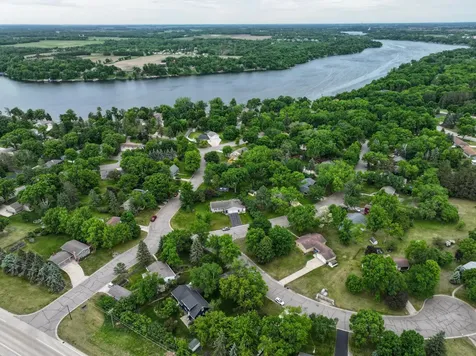 406 Fingal Court Alexandria MN 56308