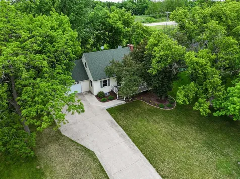 406 Fingal Court Alexandria MN 56308