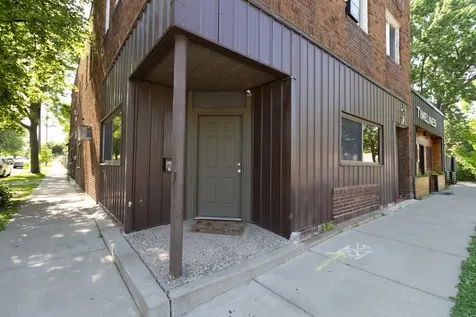 1321 Payne Avenue E Saint Paul MN 55130
