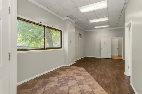 1321 Payne Avenue E Saint Paul MN 55130