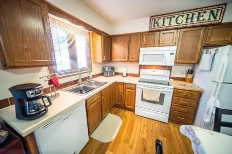 1815 Lakewood Avenue Albert Lea MN 56007