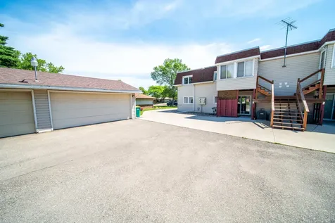 1815 Lakewood Avenue Albert Lea MN 56007