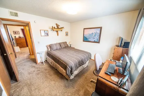 1815 Lakewood Avenue Albert Lea MN 56007