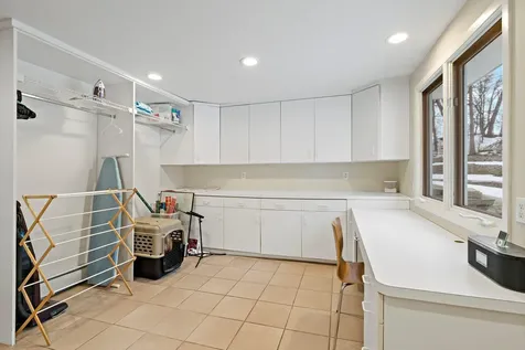 4604 Merilane Edina MN 55436