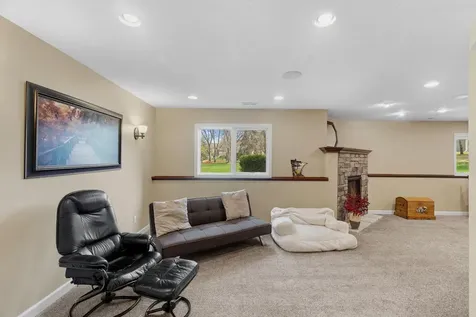 10053 Raleigh Court Woodbury MN 55129