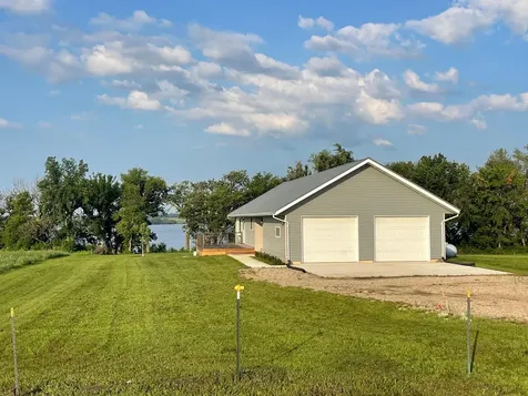 22 Jayvee Lane Garvin MN 56132