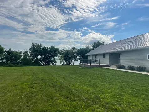 22 Jayvee Lane Garvin MN 56132