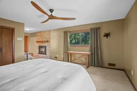 565 Lakota Lane Chaska MN 55318