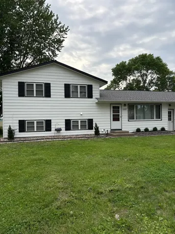 1107 4th Street NW Clara City MN 56222