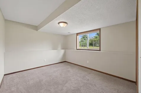 1541 146th Lane NW Andover MN 55304