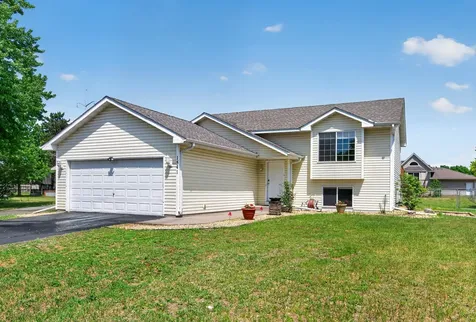 1541 146th Lane NW Andover MN 55304