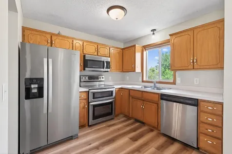 1541 146th Lane NW Andover MN 55304
