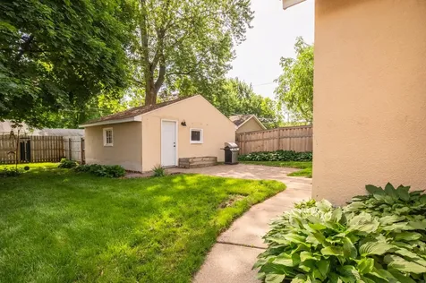 5335 41st Avenue S Minneapolis MN 55417