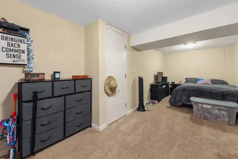 1401 Summer Lane Faribault MN 55021