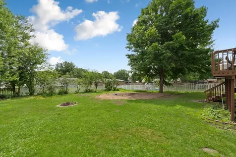1401 Summer Lane Faribault MN 55021