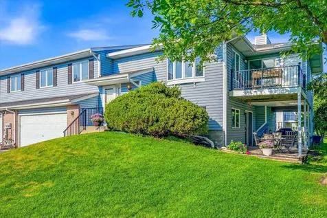 14733 Lower Endicott Way Apple Valley MN 55124