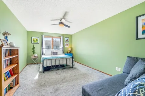 14733 Lower Endicott Way Apple Valley MN 55124