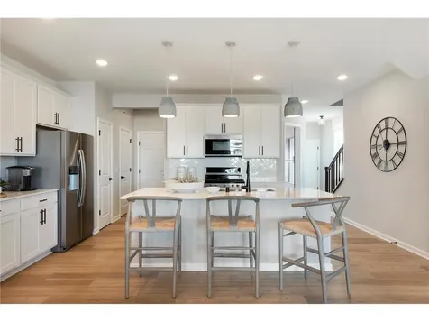 14951 Avondale View Rosemount MN 55068