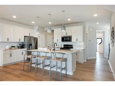 14951 Avondale View Rosemount MN 55068